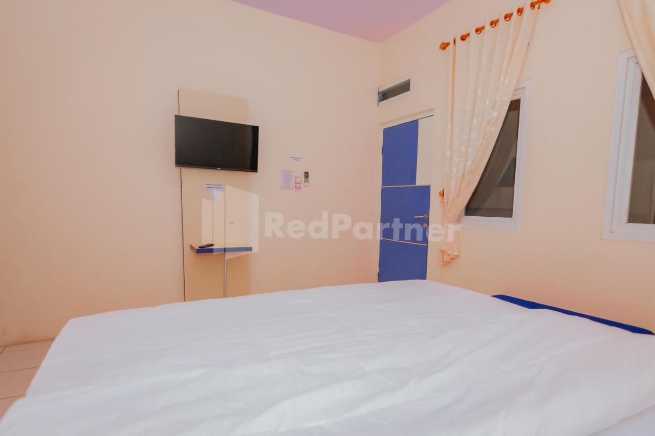 Ungu Kangen Hotel Bogor Mitra Reddoorz Exterior photo